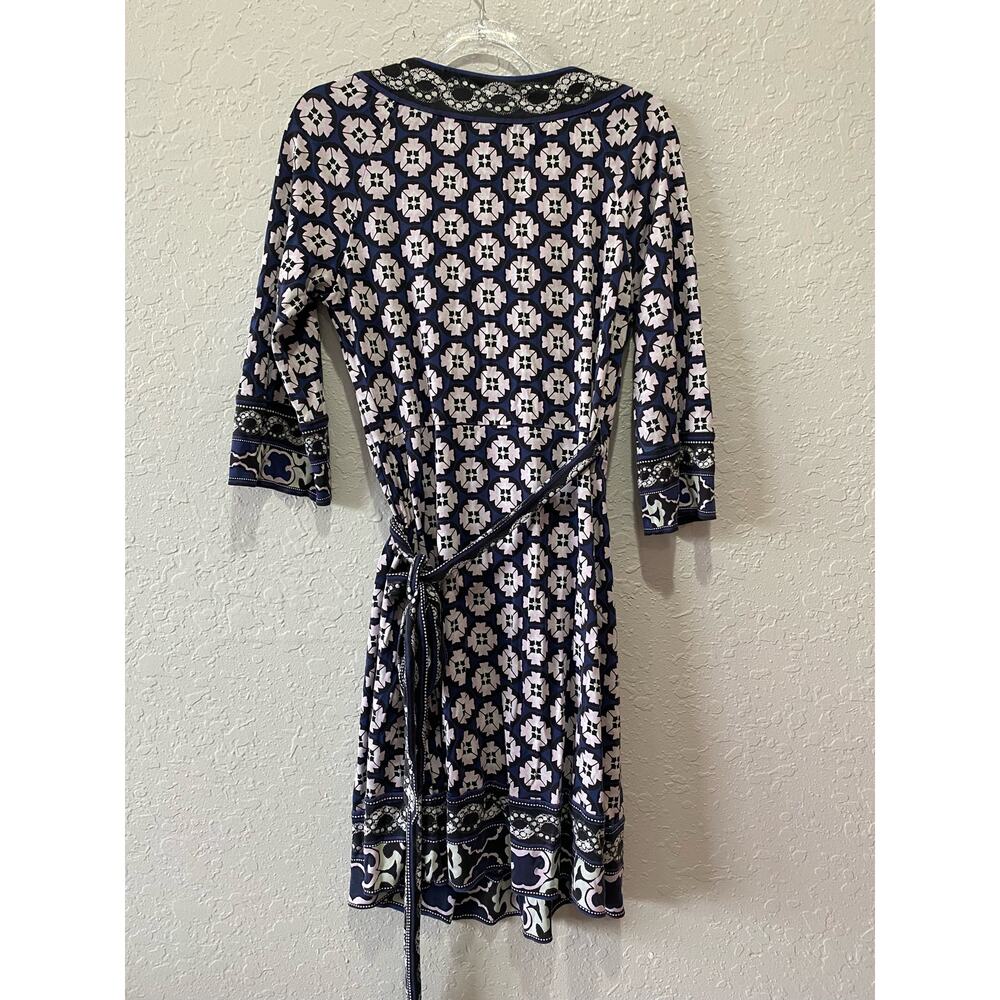 Diane Von Furstenberg Pink/Blue Printed Silk Wrap Mini Dress - Picture 5 of 5